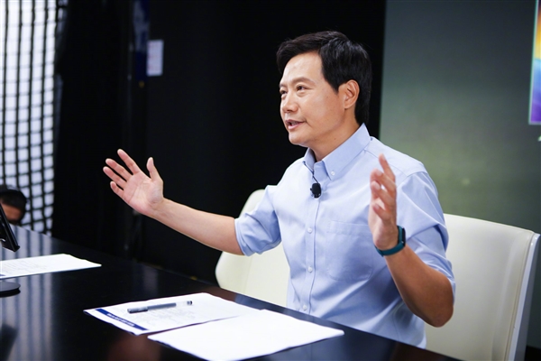雷军：小米高度认可华为 从汽车到手机有这样的对手不是坏事 雷军 小米高度认可华为 第1张