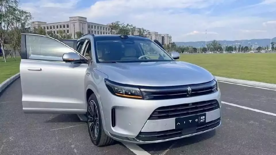 问界M7升级M9同款智驾，涨价近9千，等于CDC白送？近距离驱赶美国侦察机，单台造价超过歼20的歼16，实力有多强？（新鲜出炉） 第4张