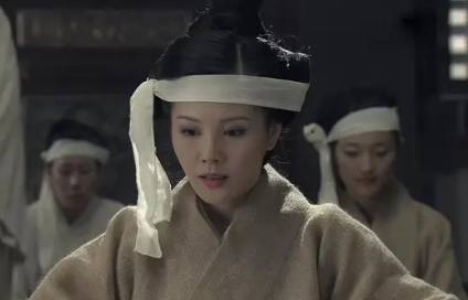 吕雉将戚夫人做成“人彘”，为何还叫刘盈去看？（学会了吗） 第3张