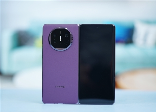 不止Mate 70！曝华为Mate X6下半年发布：最强折叠旗舰 Mate 70 华为Mate X6 第2张