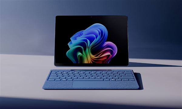 8688元起硬刚iPad Pro！微软新Surface Pro发布：性能提升90% 微软新Surface Pro 第3张