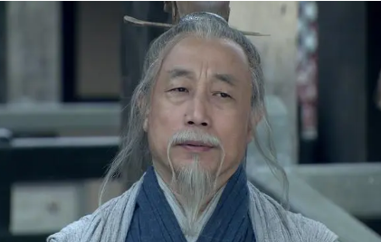 范增看出刘邦身上的天子气，为何不主动归顺刘邦？（全程干货） 第1张