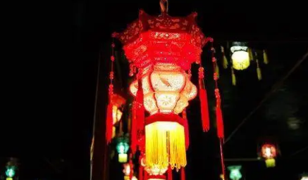 猜完灯谜的贾政回到房中后，为何翻来覆去甚是凄婉？（全程干货） 第1张