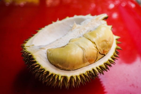如何挑选榴莲？挑选榴莲记住这3点：不做冤大头 挑选榴莲 第3张