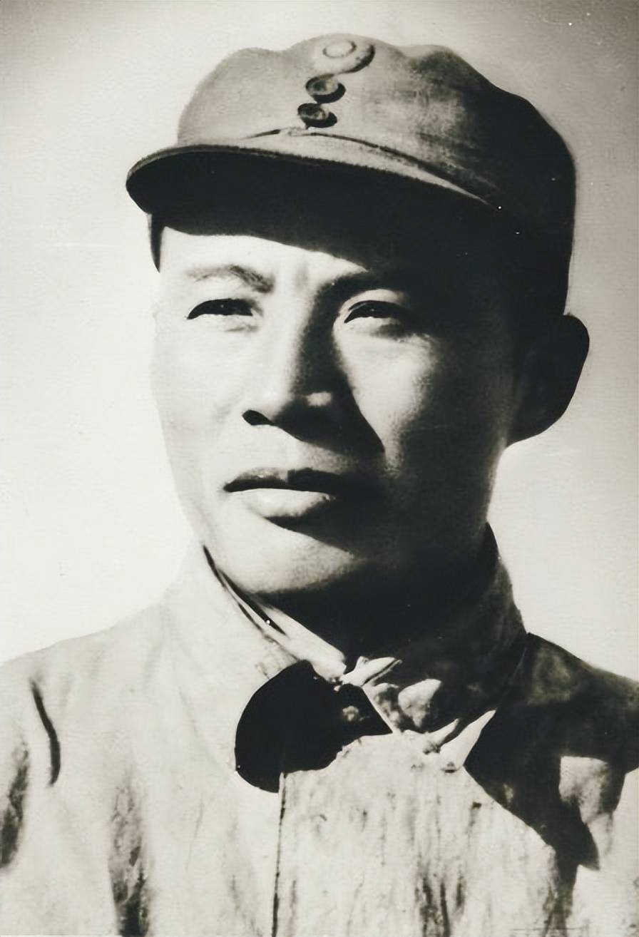 贺老总有一个高超本事：一眼就能看出一支部队好不好！  贺老总 第2张