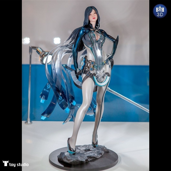 《星刃》女性角色人偶实物图赏：身材出众吸睛 星刃 第1张