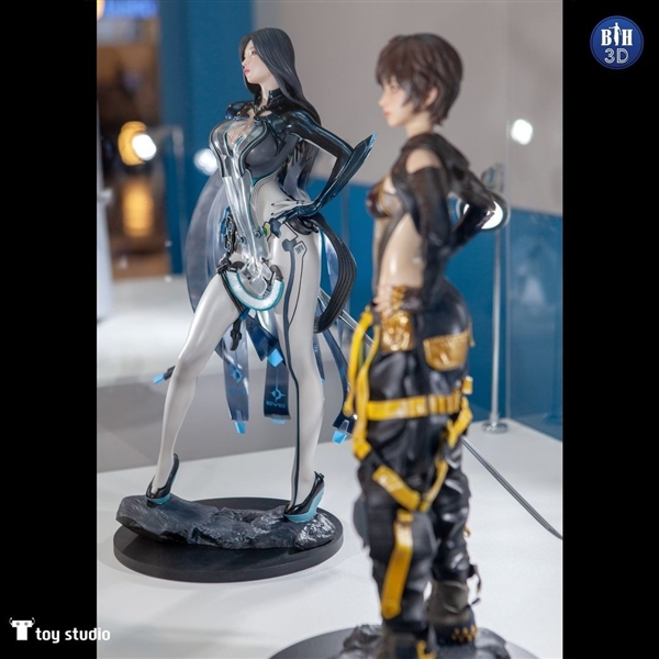 《星刃》女性角色人偶实物图赏：身材出众吸睛 星刃 第6张