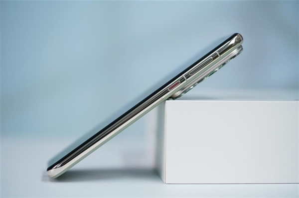 这些功能iPhone统统没有！12年果粉转投华为Pura 70 Ultra：10项体验相见恨晚 华为Pura Ultra 第3张