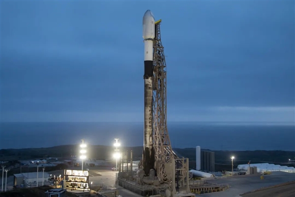 SpaceX一箭发射多颗美国侦察卫星：细节一概不知 SpaceX 第2张