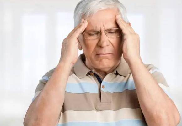男子发生脑梗咋回事？提醒：两种食物，早餐时尽量不吃或者少吃  脑梗 第3张