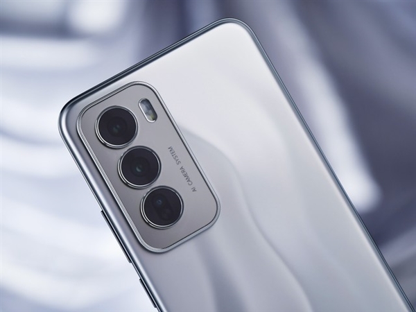 OPPO Reno12实况照片体验：比iPhone更好玩 Reno12 第4张