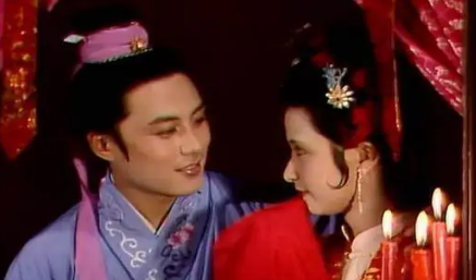 尤三姐为什么会和姐姐唱反调，不愿被男人包养？（难以置信） 第1张