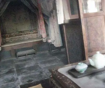 古代太监都喜欢去冷宫 这个冷宫到底在哪里（太疯狂了） 第3张