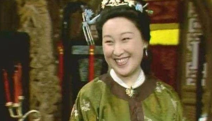 为何说薛姨妈，是不择手段的，是非常有心计的？（一篇读懂） 第2张