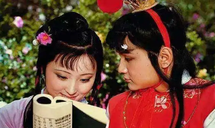 贾宝玉对林黛玉的爱恋已经成痴，这种爱是否是限量的？（这样也行？） 第2张