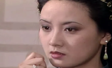 被消费的王熙凤如何开始反攻，并走上维权的道路？（一篇读懂） 第3张
