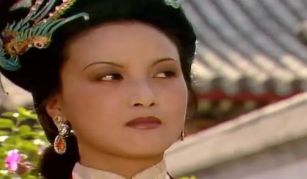 王熙凤在激将法下，真的会跳进净虚挖的这个坑吗？（燃爆了） 第3张