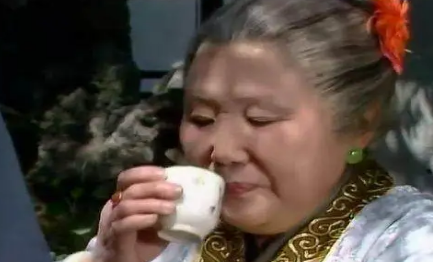 为何说李纨对妙玉的不待见，也是有她自己的底气的？（燃爆了） 第3张