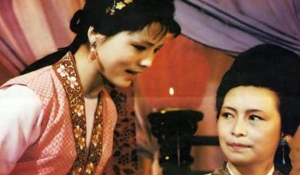 花袭人已经做了那么久的实习姨娘，为什么不能转正？（怎么可以错过） 第3张