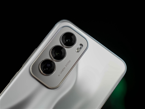 闭眼修复这么神！OPPO Reno12系列AI影像解析 OPPO Reno12 AI影像 第1张