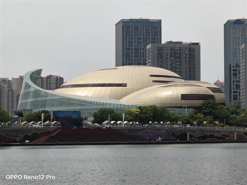 实况照片首度驾临安卓机！OPPO Reno12 Pro评测：我的照片起风了 OPPO Pro评测 第25张