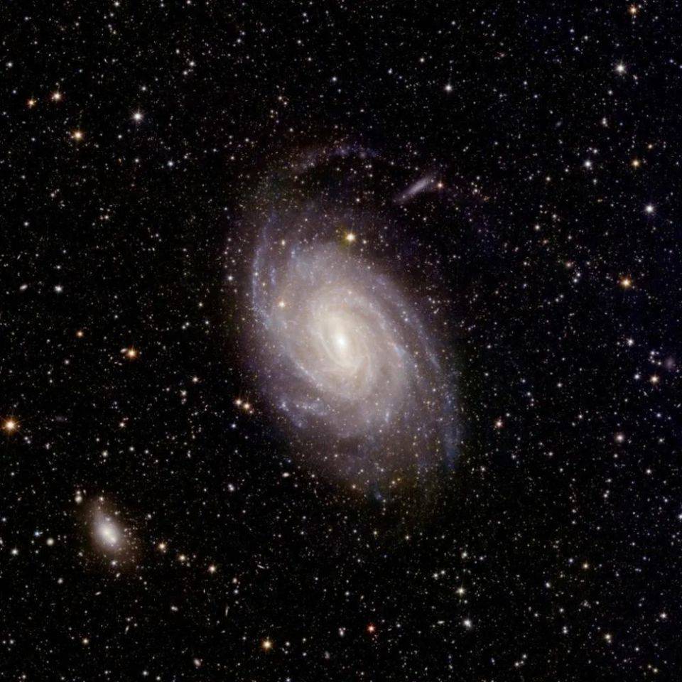 欧几里发布5幅全新的宇宙照  欧几里 宇宙照 第3张