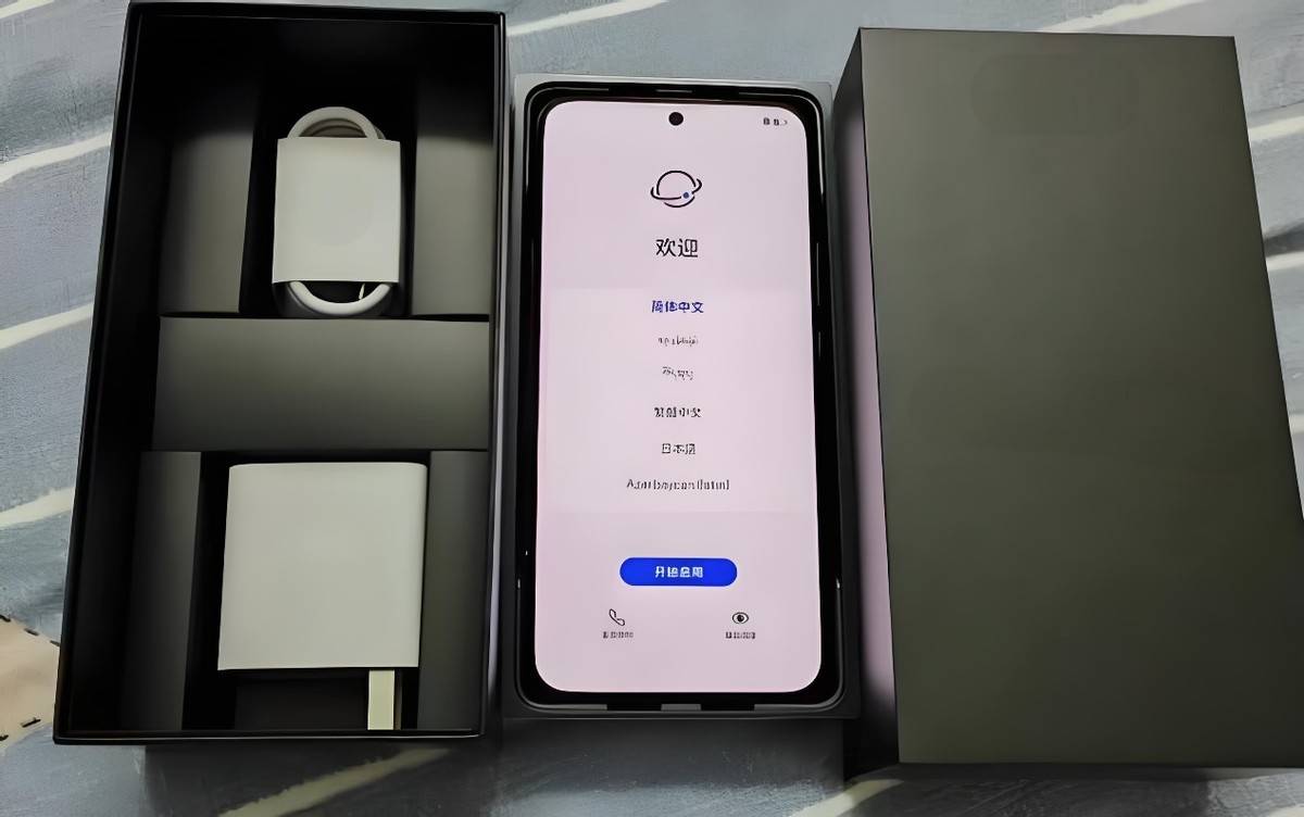 荣耀先发制人：骁龙8Gen3旗舰突降1207元，高端机便宜卖  荣耀 骁龙8Gen3 第2张