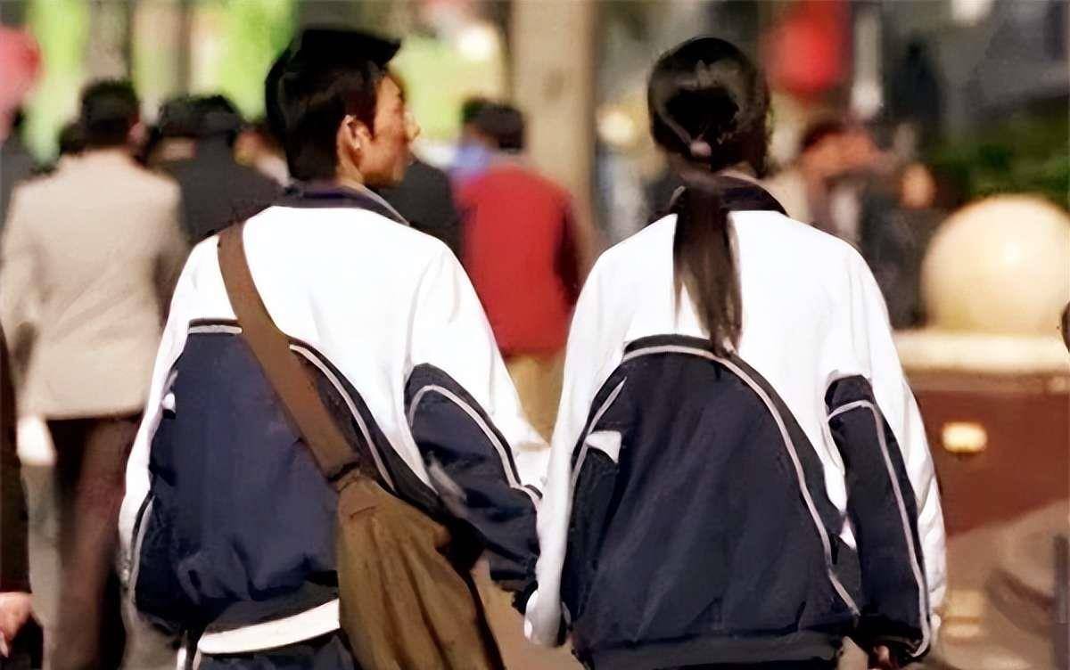  中国三大未解之谜，安徽巨蟒渡劫、神奇的猫眼男孩，真相是什么？ 安徽巨蟒渡劫 猫眼男孩 第6张