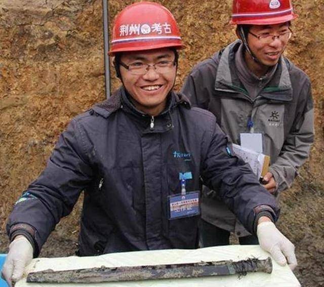 越王勾践剑：超越时间的传说之剑  越王勾践剑 第2张