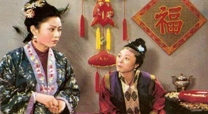 王熙凤为什么和贾政的女人赵姨娘有这么大的仇恨？（不要告诉别人） 第1张
