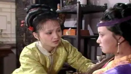 贾母送来的半碗红稻米粥，是在打王熙凤的脸还是给面？（怎么可以错过） 第1张