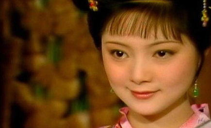 薛宝钗对贾宝玉为什么会有了后来的欲拒还迎？（这都可以） 第2张