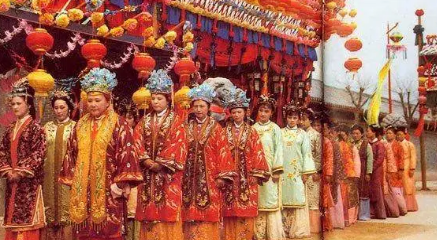 贾母，贾珍，贾赦，贾元春，贾宝玉，到底谁该背黑锅？（难以置信） 第3张