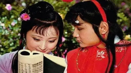 林黛玉对贾宝玉到底真爱成分多还是抱团取暖的成分多？（万万没想到） 第1张