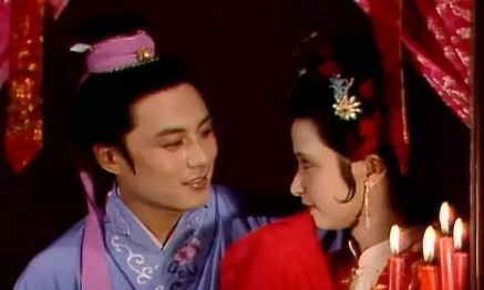 一个“贼”字如何完美总结了王熙凤与贾琏的婚姻悲剧？（速看） 第2张