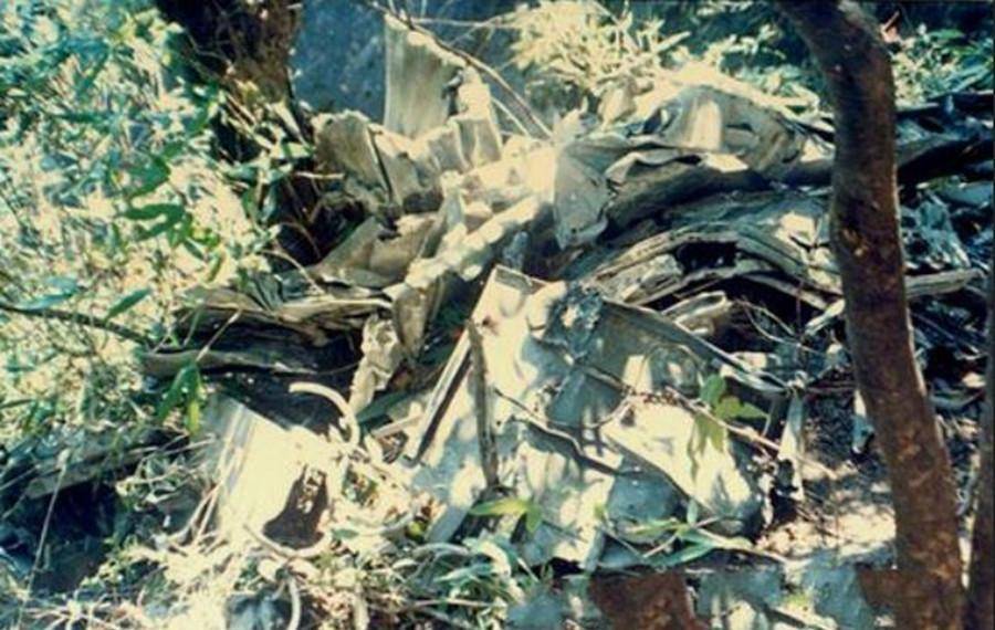 广西村民采药迷路深山，意外发现飞机残骸，揭开52年前未解之谜  飞机残骸 第1张
