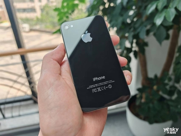 童年时的一台手机改变了我的人生轨迹：我与iPhone的14年 iPhone 第1张