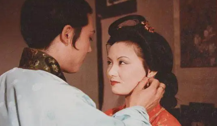 为何说子嗣困难这个问题，贾琏必须承担一半的责任？（这都可以？） 第1张