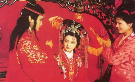 如果薛宝钗的父亲在世，薛宝钗会有什么不同人生结局？（奔走相告） 第3张