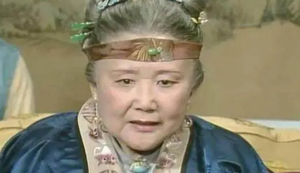 贾母究竟有没有偏心？为何她不愿为贾迎春出这个头？（居然可以这样） 第1张