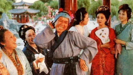 刘姥姥为何不夸林黛玉？林黛玉又为何特殊评价刘姥姥（一篇读懂） 第2张