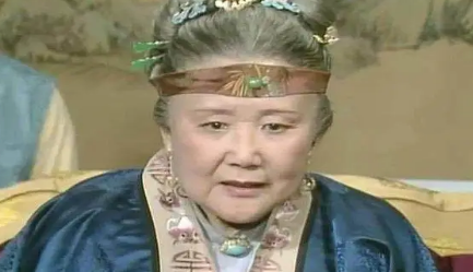林黛玉和贾母对赌博的不同看法，为何有异曲同工之妙？（真没想到） 第2张