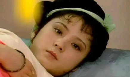 花袭人挤走晴雯的根本原因，真的是因为害怕晴雯吗？（深度揭秘） 第3张