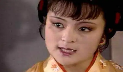 贾母为何非得自己大动肝火的亲自主持禁赌活动？（居然可以这样） 第2张