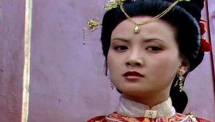 对于王熙凤而言，半文盲特性为何是她管家的优点？（没想到） 第3张