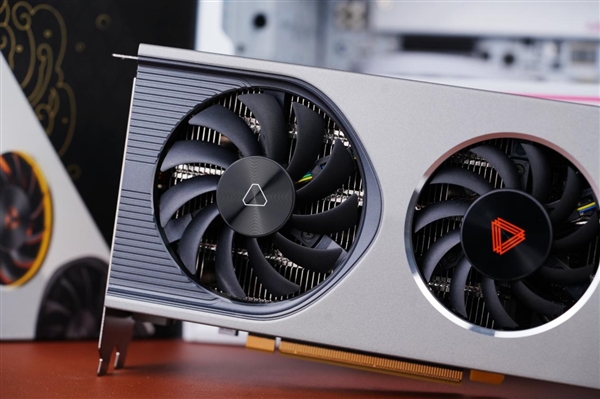 7nm工艺、7GB显存！摩尔线程MTT S70图赏 摩尔线程MTT S7 第7张