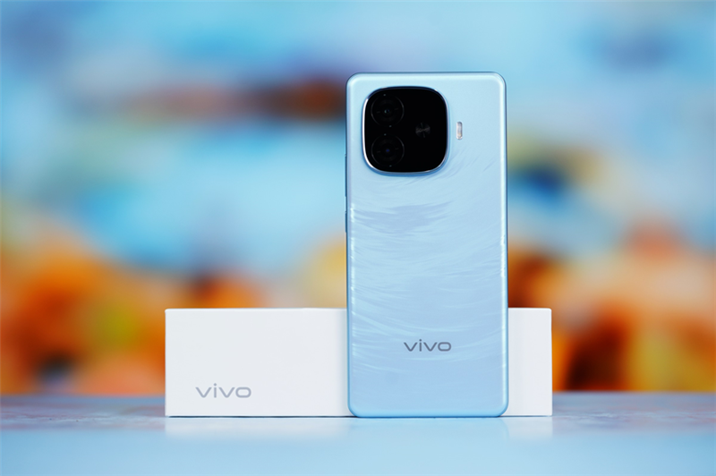 续航是旗舰机2倍！ 新一代国民手机vivo Y200 GT评测：1499元我最强 vivo GT评测 第3张