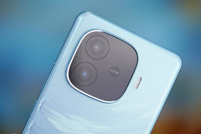 续航是旗舰机2倍！ 新一代国民手机vivo Y200 GT评测：1499元我最强 vivo GT评测 第4张