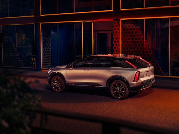 新款凯迪拉克傲歌上市，售价对标特斯拉Model Y 凯迪拉克傲歌 第3张
