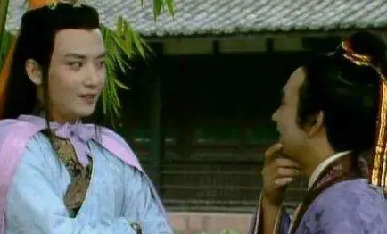 薛蟠听到贾琏对他的嘱托之后，为何要当场批评王熙凤？（这都可以？） 第1张
